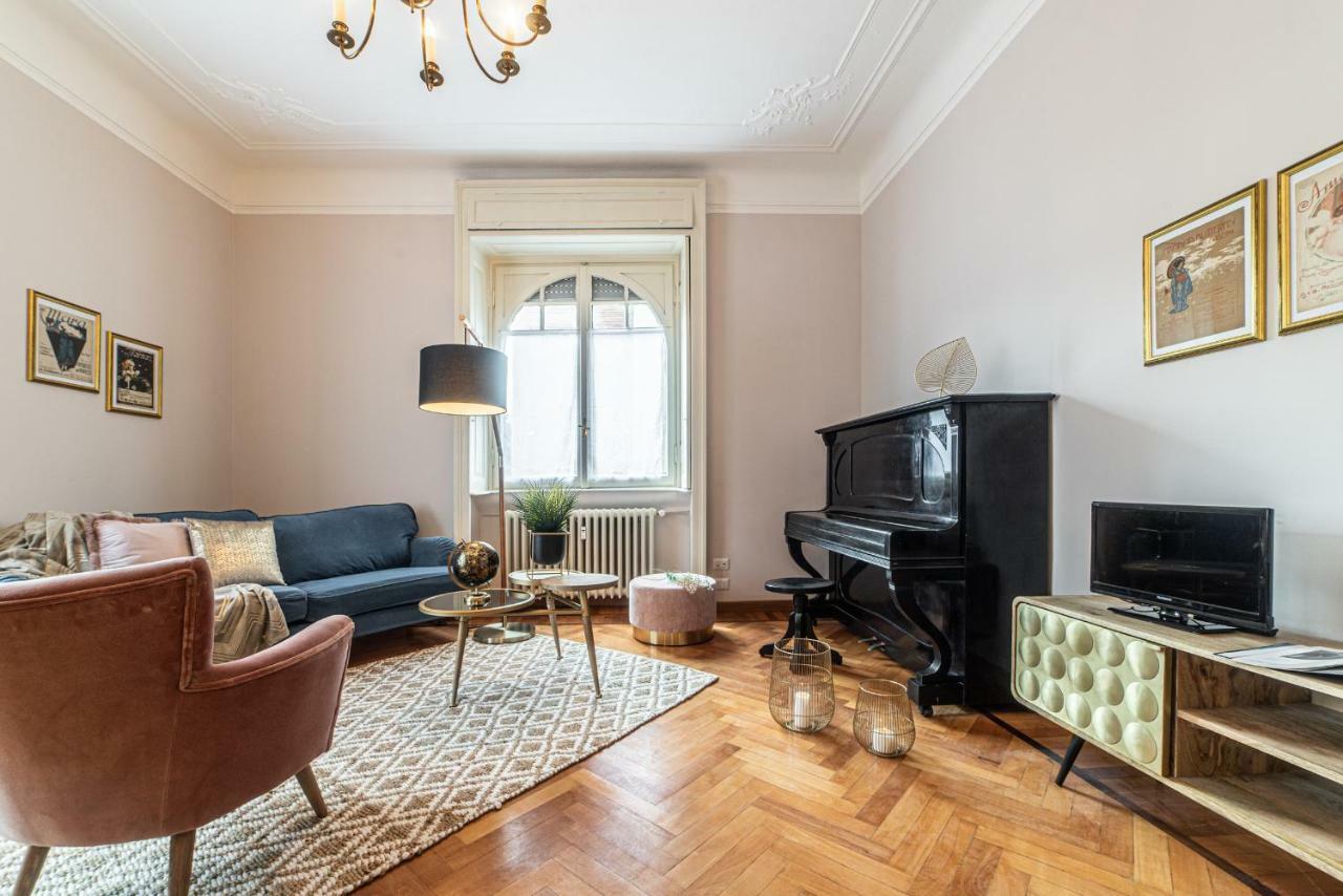 米兰Joivy Sophisticated 3-Bed Flat With Desk公寓 外观 照片